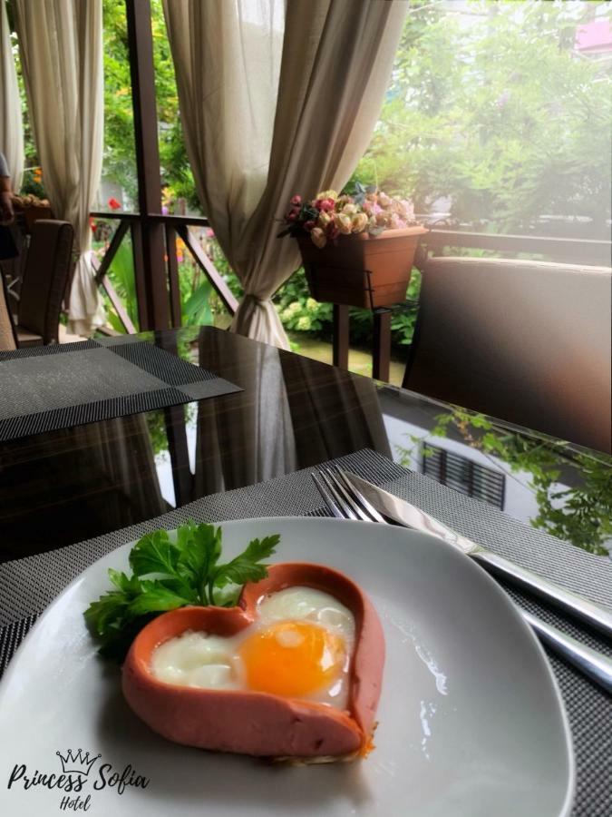 Hotel Princess Sofia 코불레티 외부 사진
